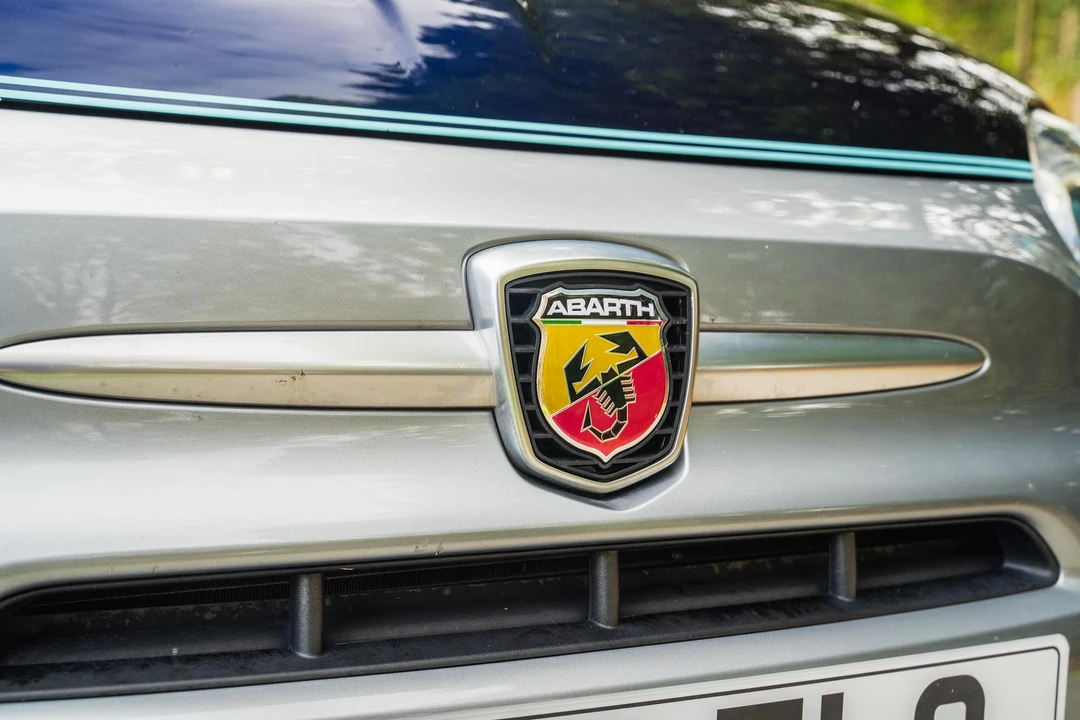 2018 Fiat Abarth 500 - Image 25 of 31