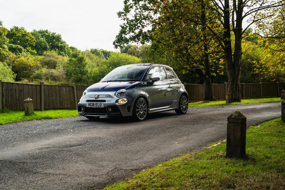 2018 Fiat Abarth 500 - Image 19 of 31