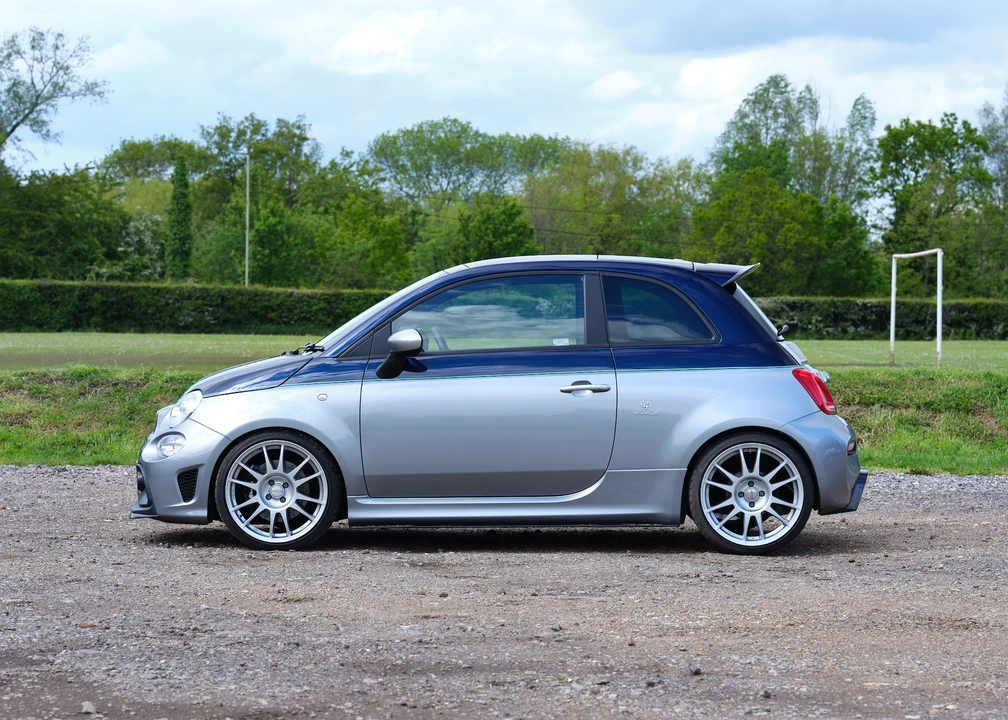 2018 Fiat Abarth 500 - Image 6 of 31