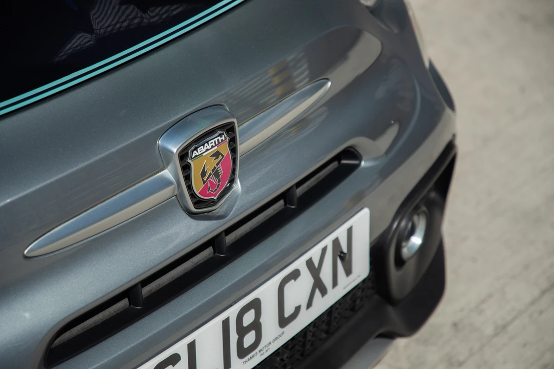 2018 Fiat Abarth 500 - Image 24 of 31