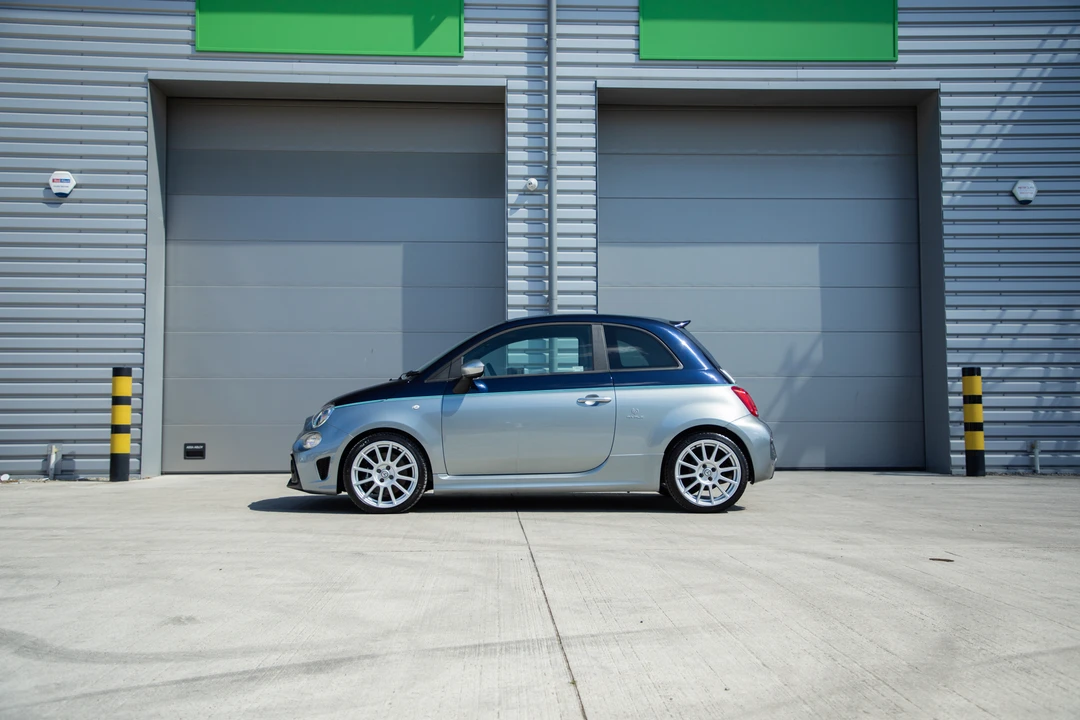 2018 Fiat Abarth 500 - Image 12 of 31