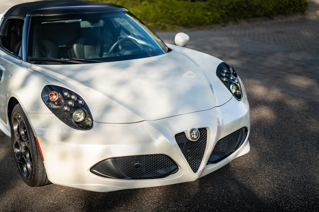 2018 Alfa Romeo 4C Spider - Image 23 of 31