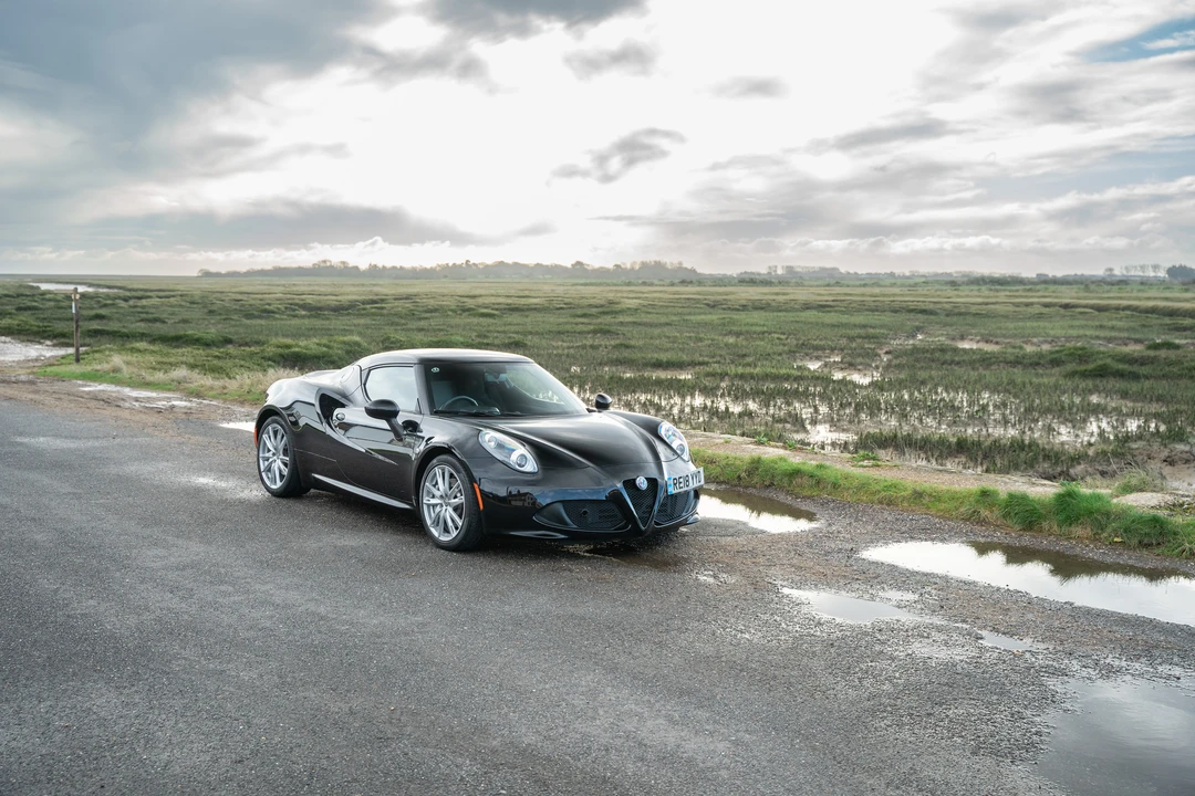 2018 Alfa Romeo 4C Coupe - Image 19 of 31