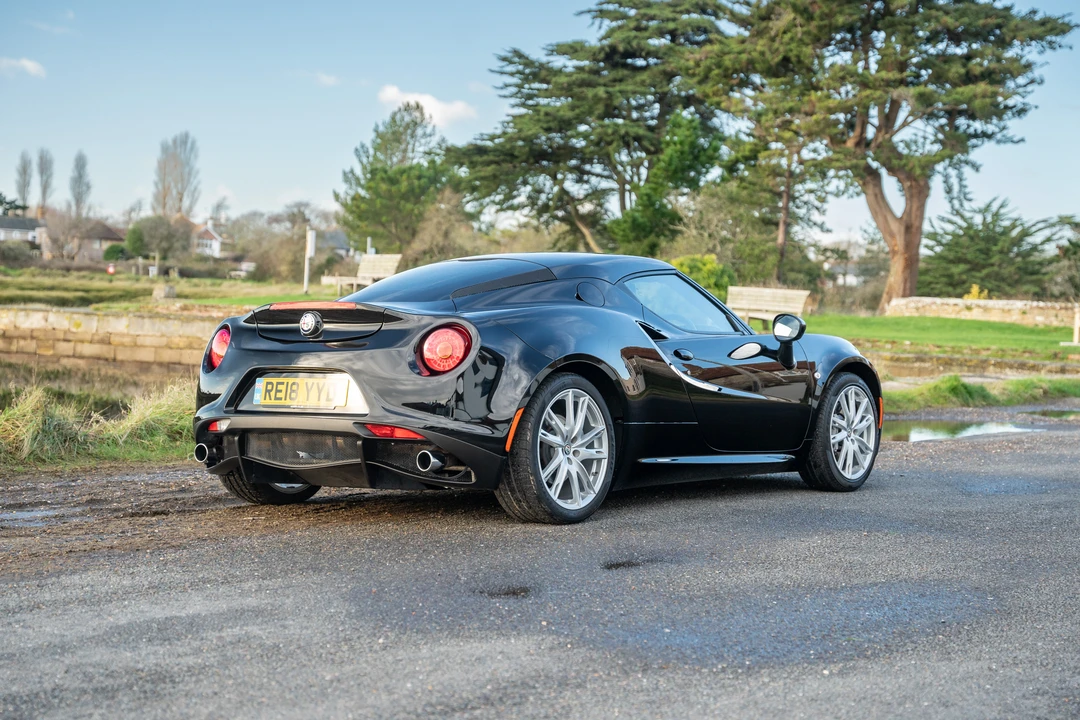 2018 Alfa Romeo 4C Coupe - Image 16 of 31