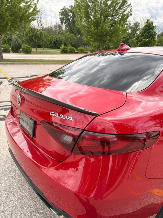 2018 Alfa Romeo Giulia - Image 6 of 13