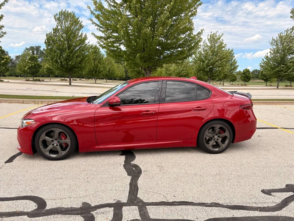2018 Alfa Romeo Giulia - Image 2 of 13