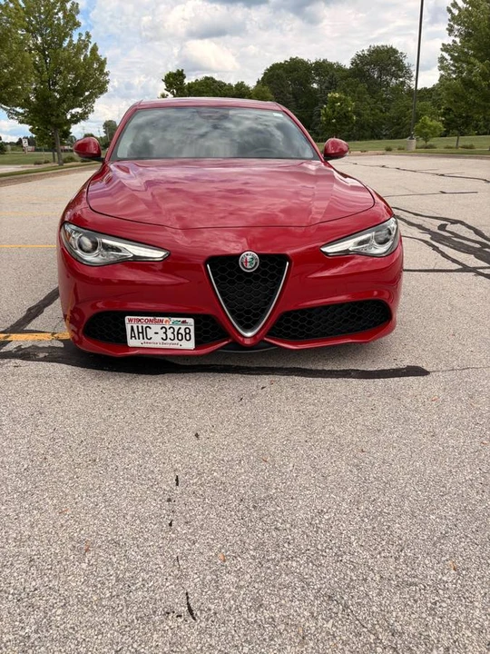 2018 Alfa Romeo Giulia - Image 5 of 13