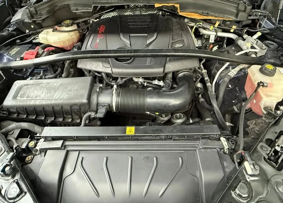 2018 Alfa Romeo Stelvio - Image 3 of 20