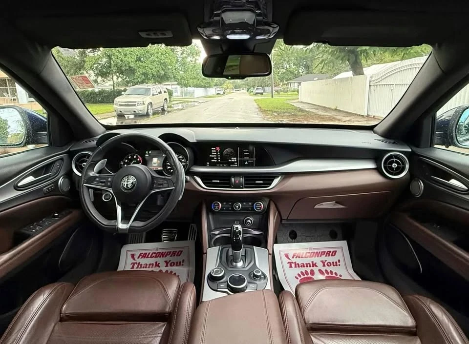 2018 Alfa Romeo Stelvio - Image 17 of 20