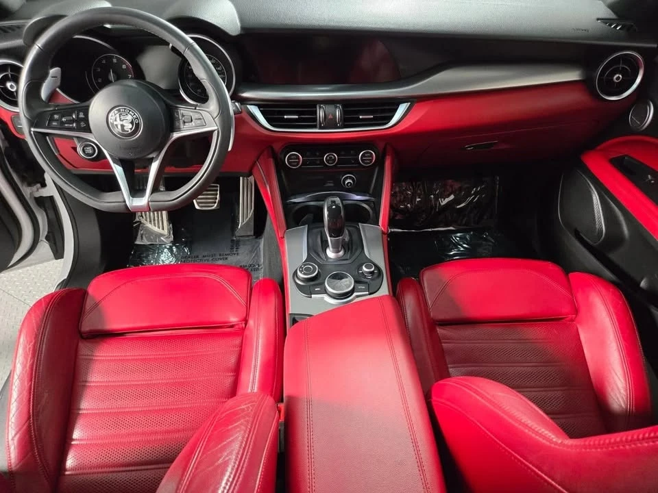2018 Alfa Romeo Stelvio - Image 4 of 12