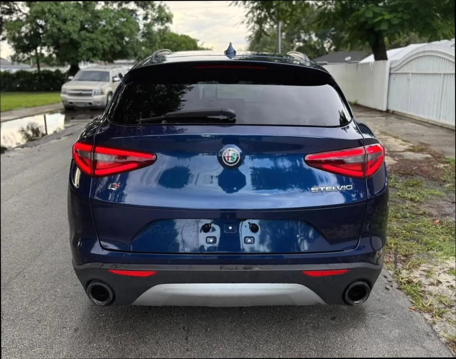 2018 Alfa Romeo Stelvio - Image 8 of 18