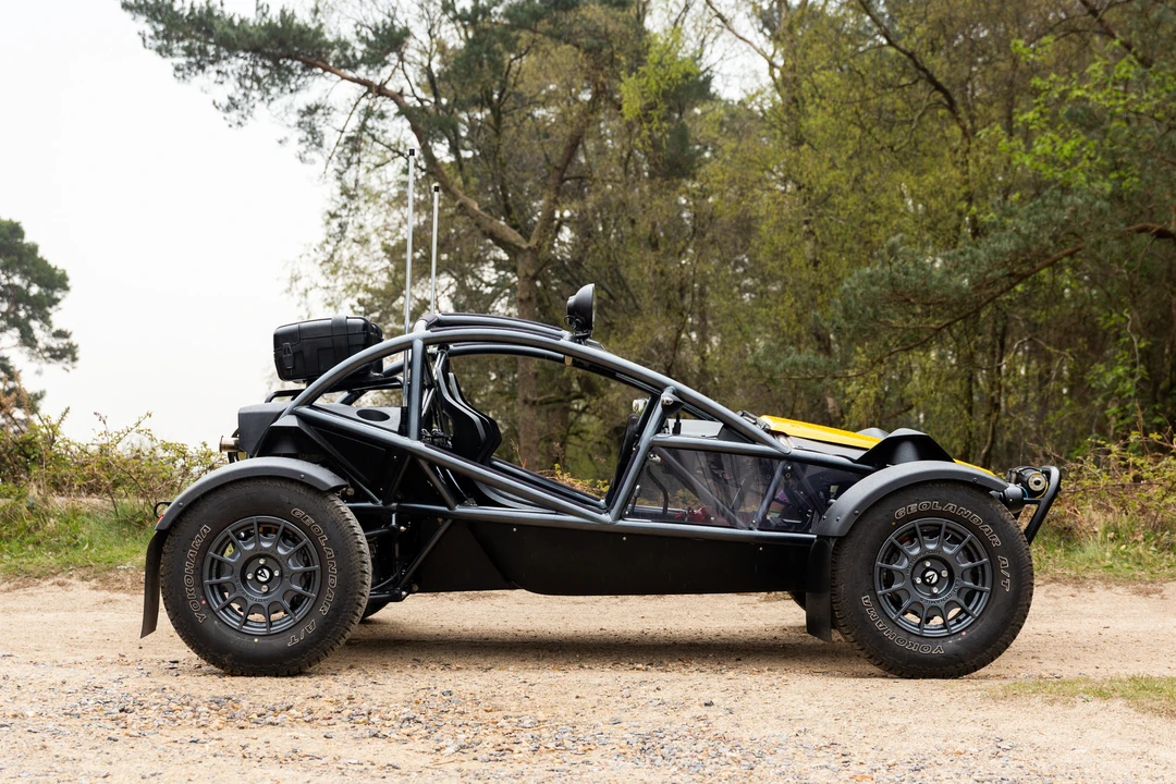 2018 Ariel - Image 3 of 31