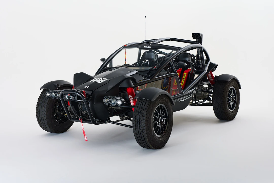 2018 Ariel - Image 2 of 30