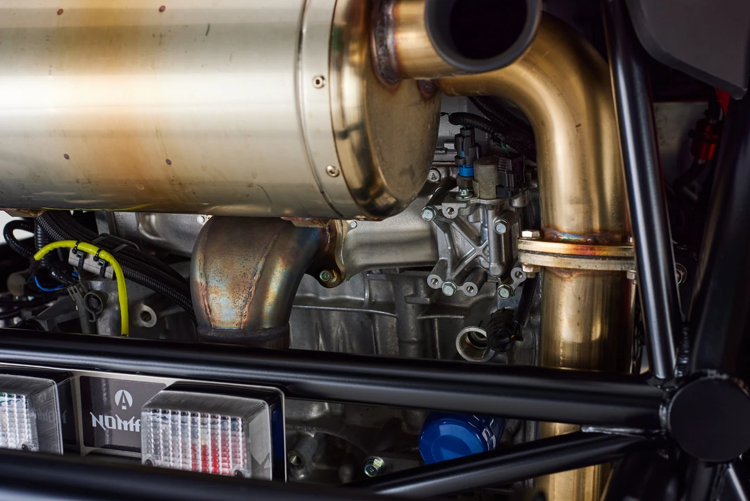 2018 Ariel - Image 17 of 30