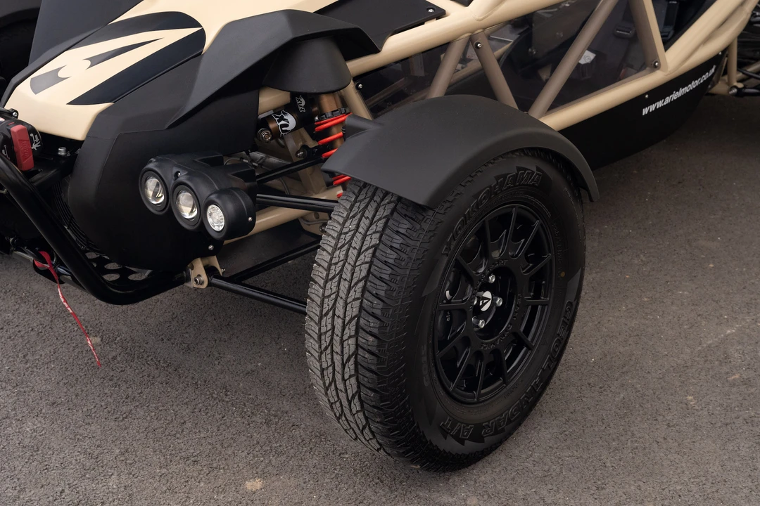 2018 Ariel - Image 25 of 31