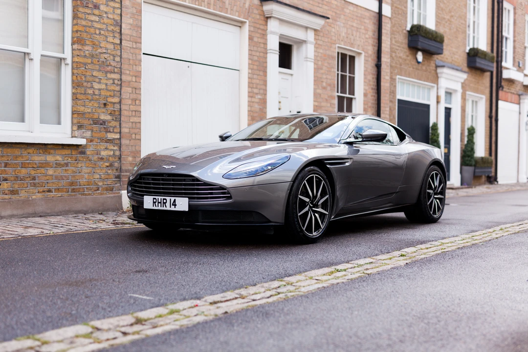 2018 Aston Martin DB11 V8 - Image 3 of 31