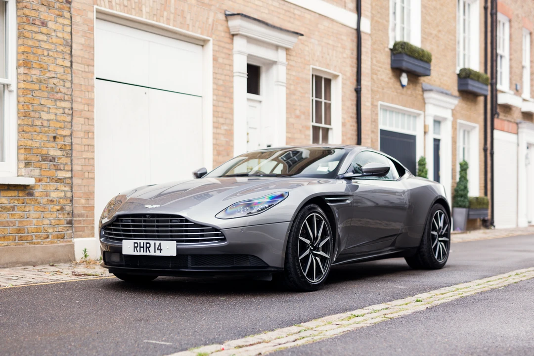 2018 Aston Martin DB11 V8 - Image 4 of 31