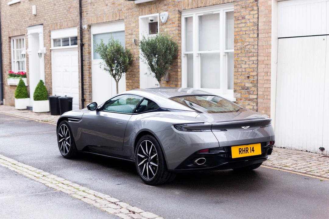 2018 Aston Martin DB11 V8 - Image 6 of 31