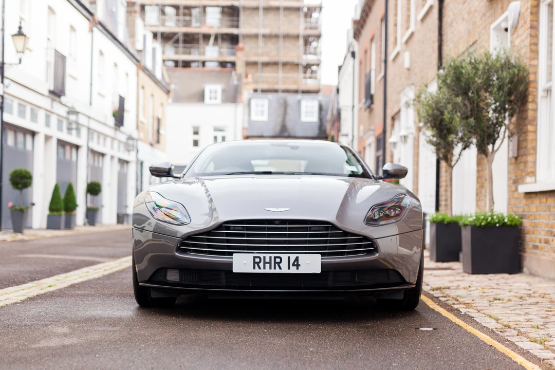2018 Aston Martin DB11 V8 - Image 10 of 31