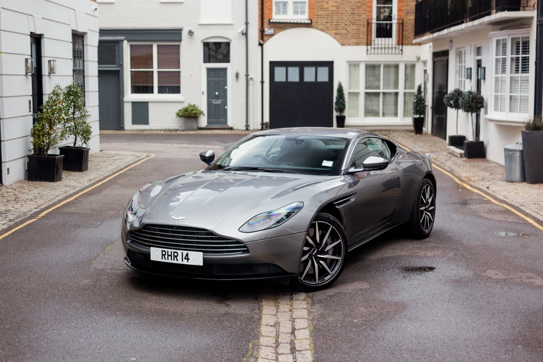 2018 Aston Martin DB11 V8 - Image 14 of 31