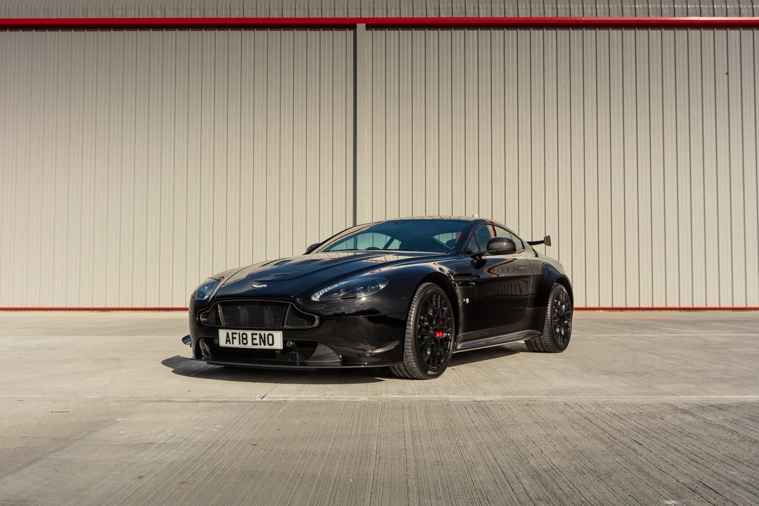 2018 Aston Martin V12 Vantage (2010-2018) - Image 4 of 31