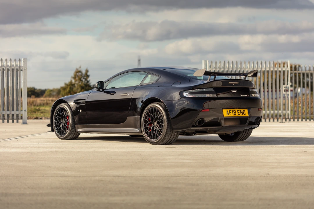 2018 Aston Martin V12 Vantage (2010-2018) - Image 6 of 31