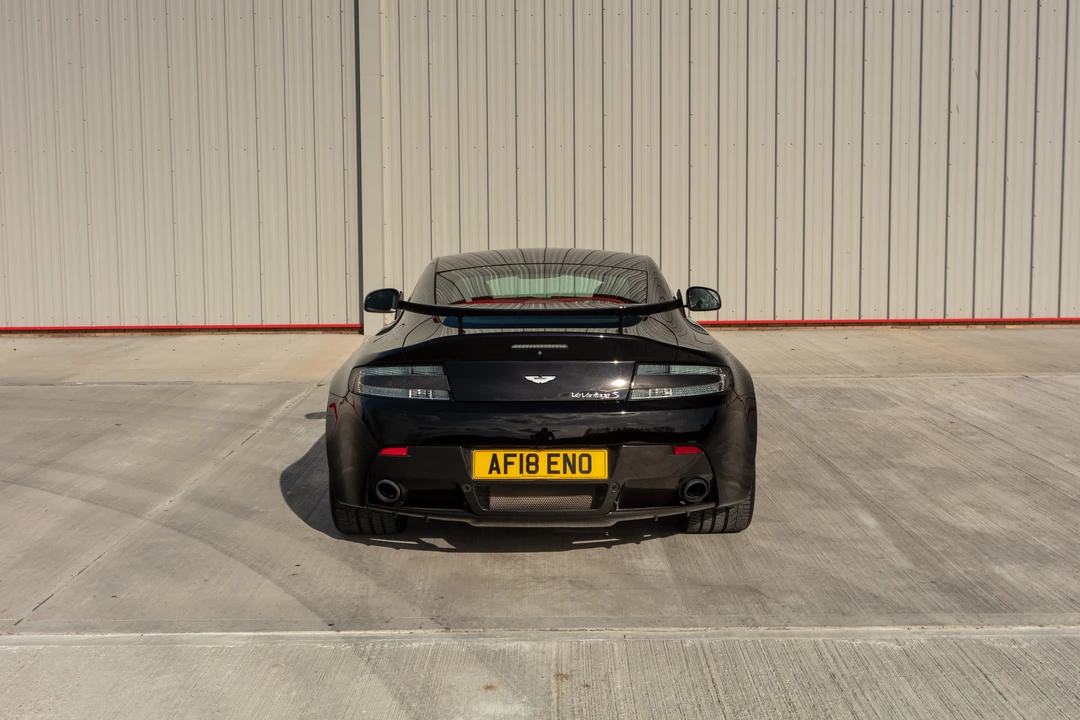 2018 Aston Martin V12 Vantage (2010-2018) - Image 14 of 31