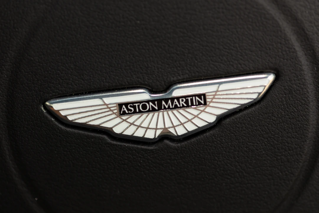 2018 Aston Martin V12 Vantage (2010-2018) - Image 19 of 31