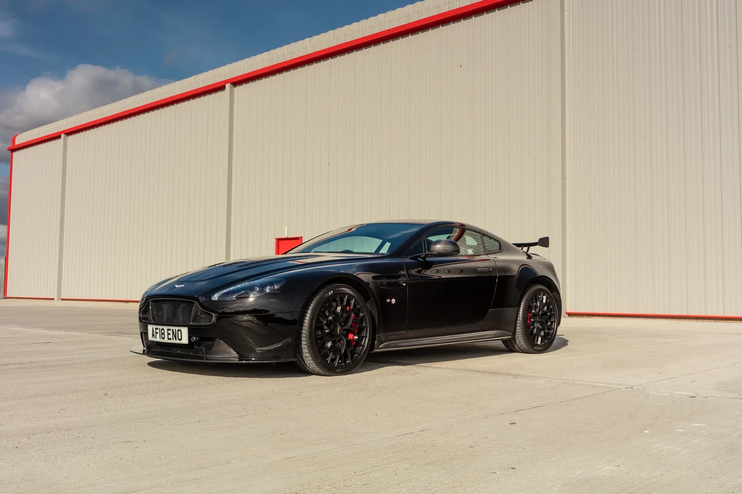2018 Aston Martin V12 Vantage (2010-2018) - Image 12 of 31