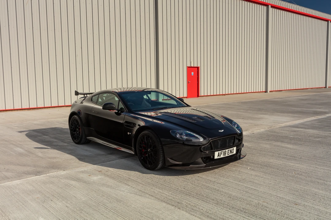 2018 Aston Martin V12 Vantage (2010-2018) - Image 16 of 31