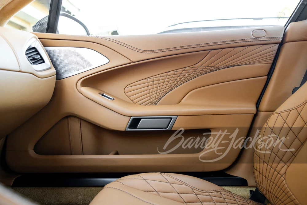 2018 Aston Martin Vanquish 2nd Gen - Image 16 of 31