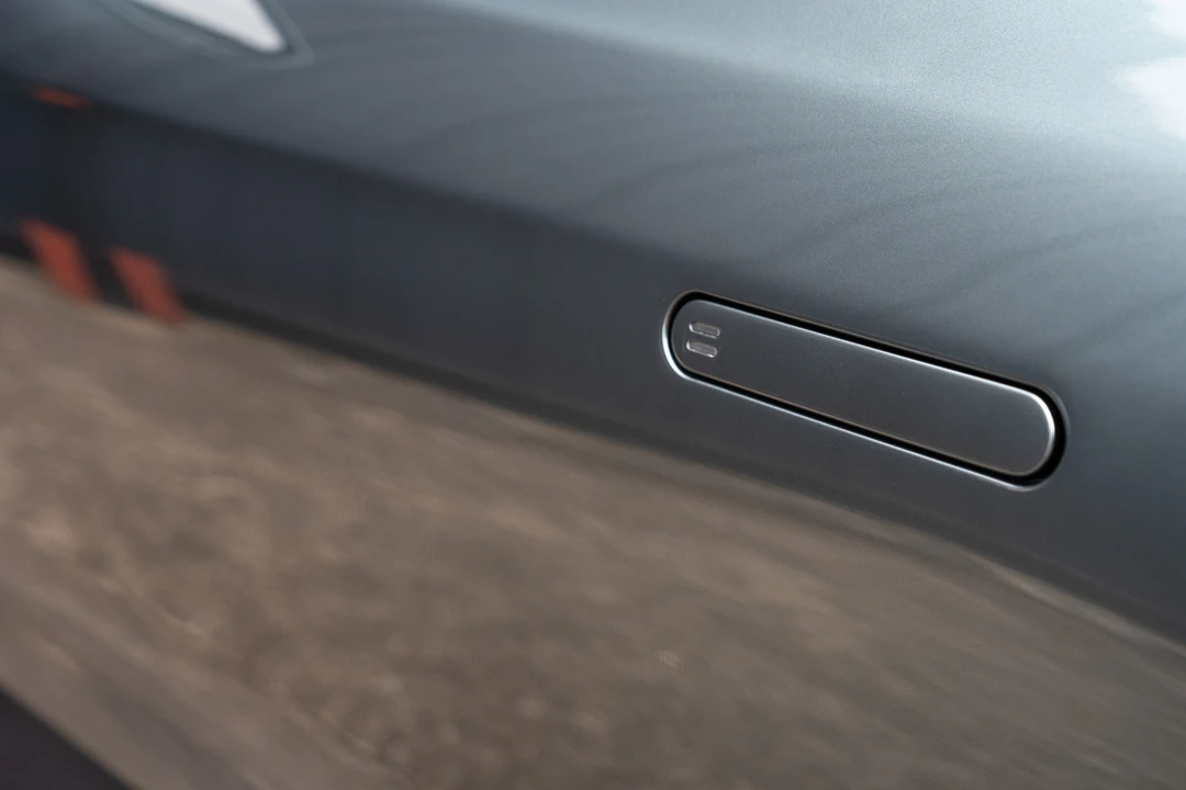 2018 Aston Martin Vanquish 2nd Gen - Image 31 of 31