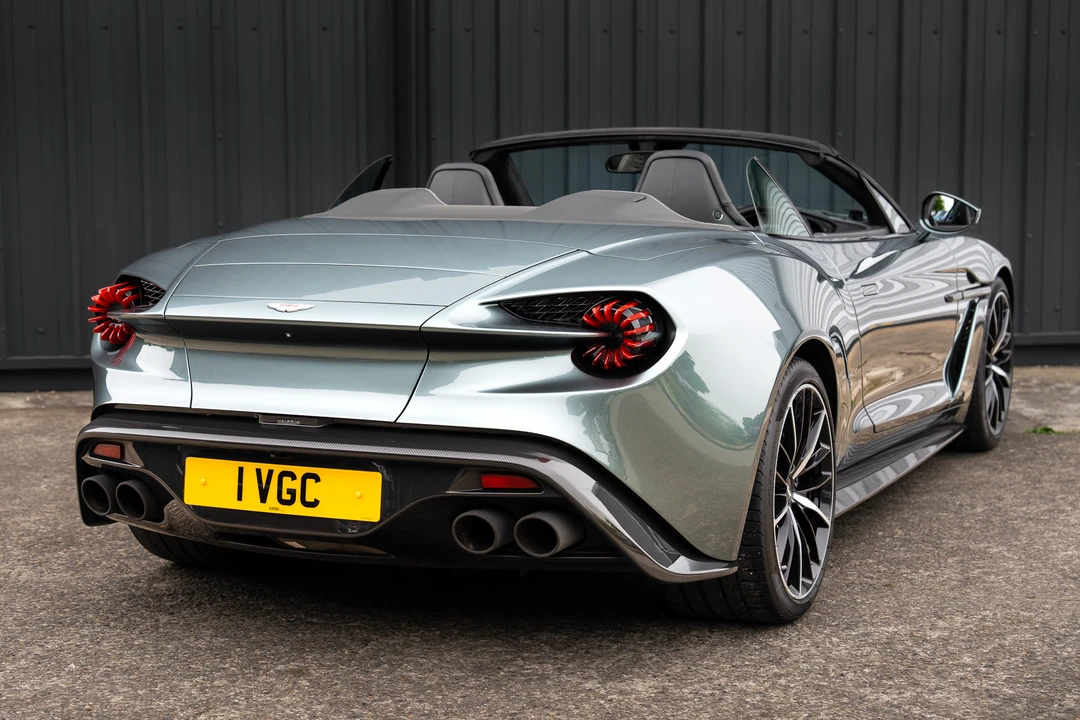 2018 Aston Martin Vanquish 2nd Gen - Image 14 of 31