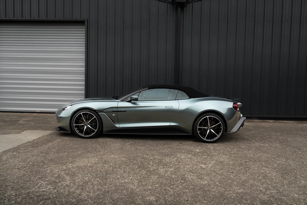 2018 Aston Martin Vanquish 2nd Gen - Image 5 of 31