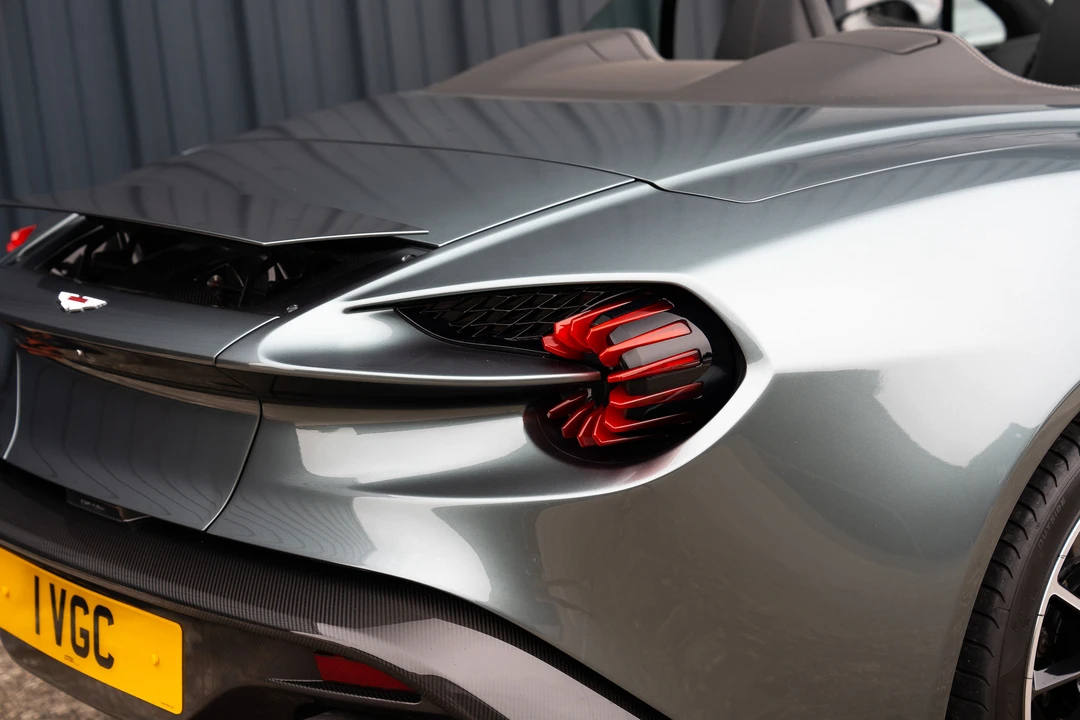 2018 Aston Martin Vanquish 2nd Gen - Image 30 of 31