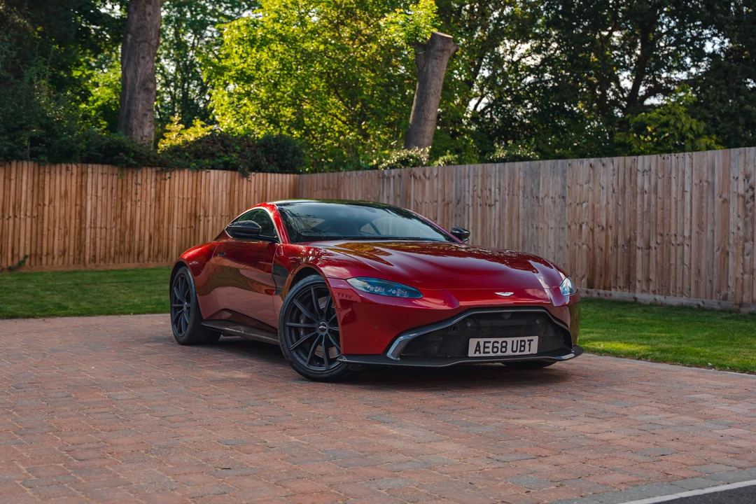 2018 Aston Martin V8 Vantage (2006-2017) - Image 11 of 31