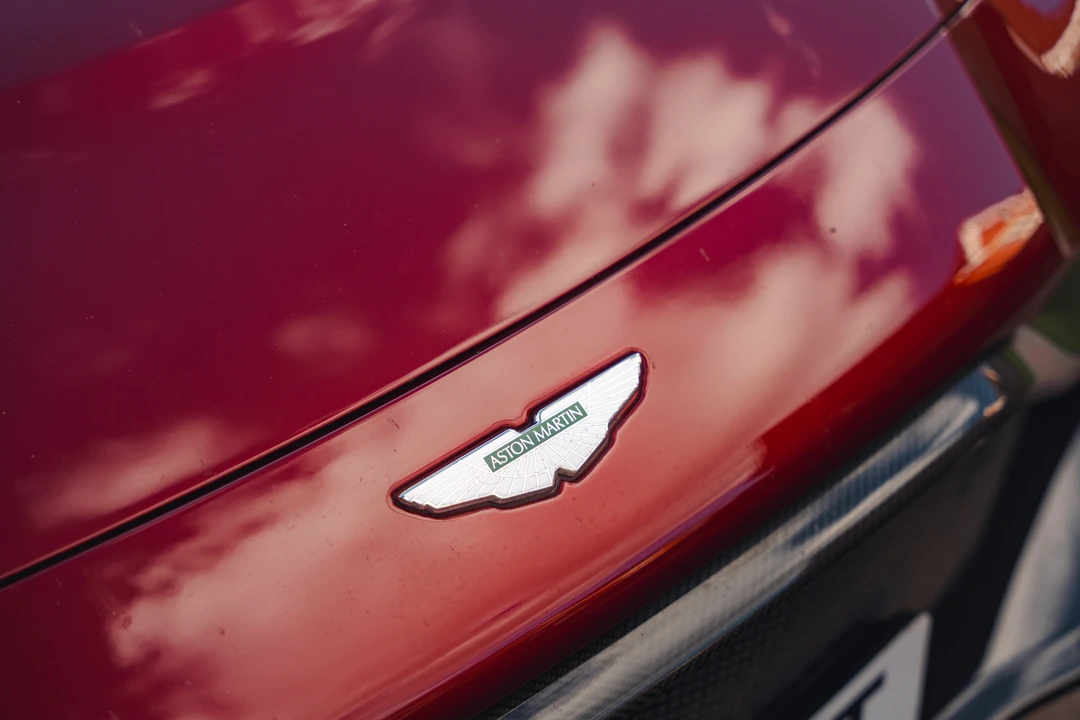 2018 Aston Martin V8 Vantage (2006-2017) - Image 16 of 31