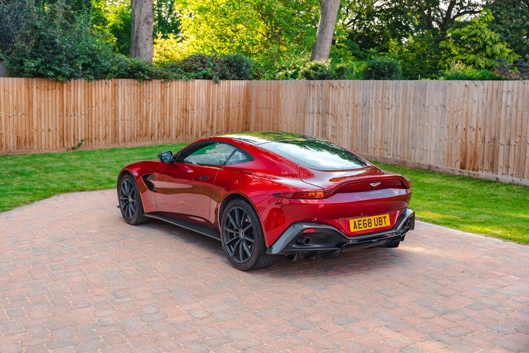 2018 Aston Martin V8 Vantage (2006-2017) - Image 7 of 31