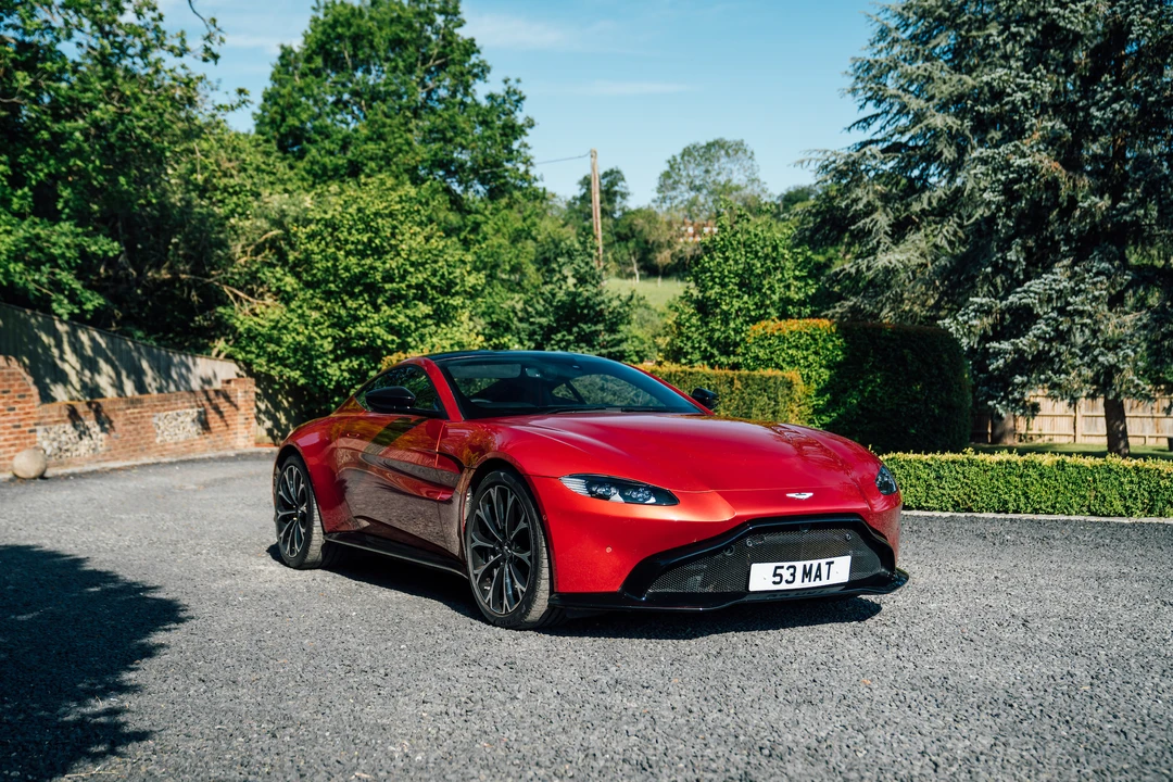 2018 Aston Martin V12 Vantage (2010-2018) - Image 25 of 31