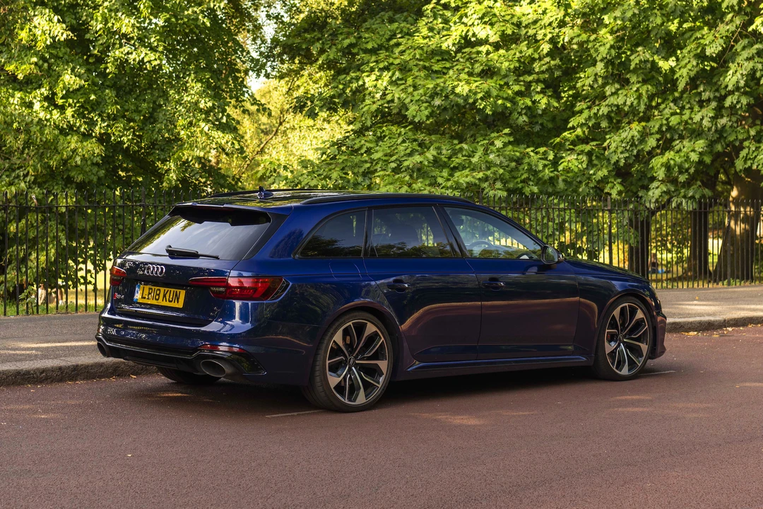 2018 Audi B9 RS4 - Image 16 of 31