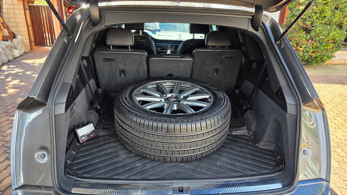 2018 Audi 4M Q7 - Image 8 of 24