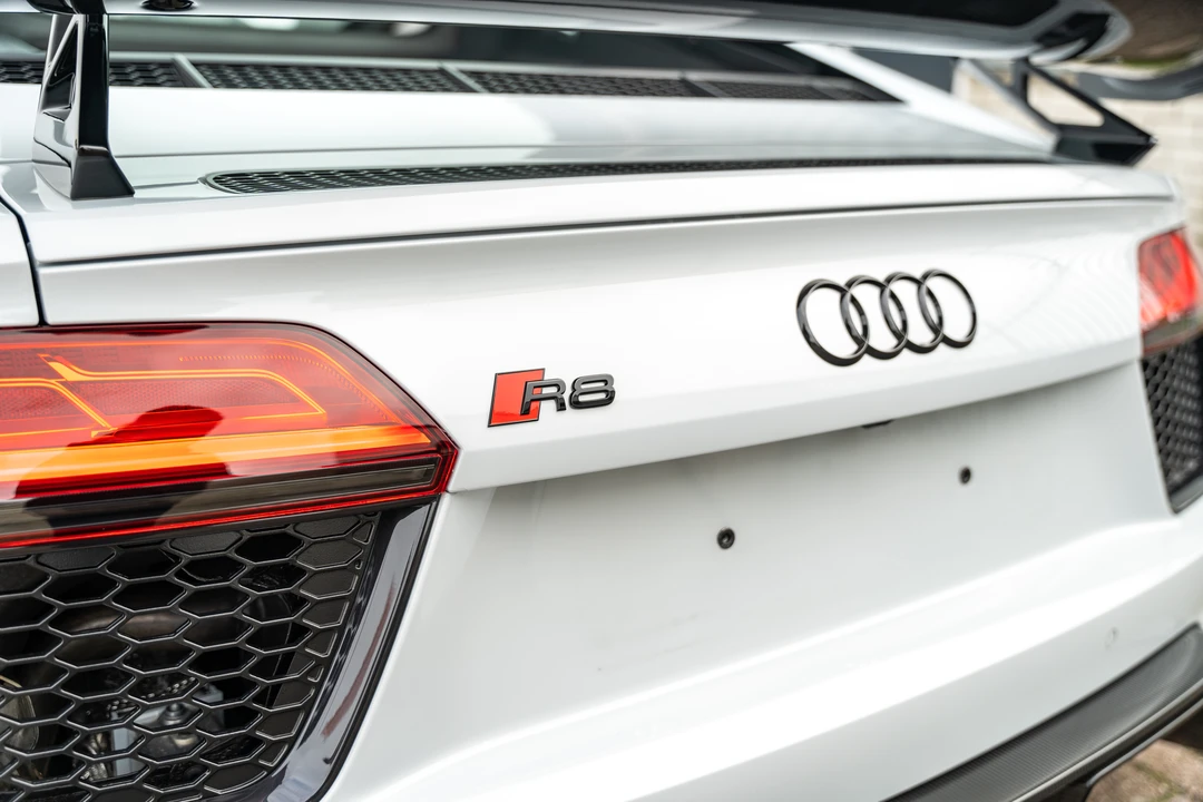 2018 Audi 4S R8 - Image 25 of 31