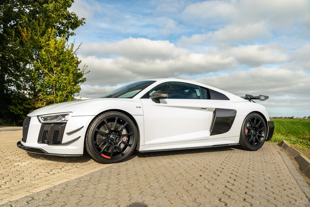 2018 Audi 4S R8 - Image 9 of 31