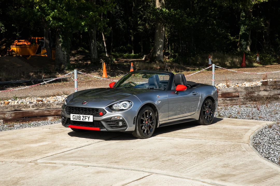 2018 Fiat 124 Spider - Image 3 of 31