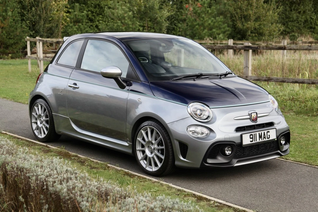 2018 Abarth - Image 2 of 30