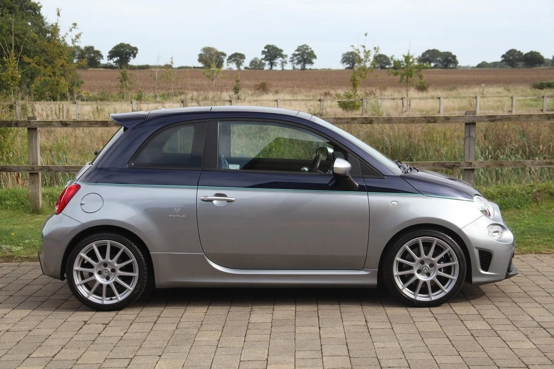 2018 Abarth - Image 5 of 30