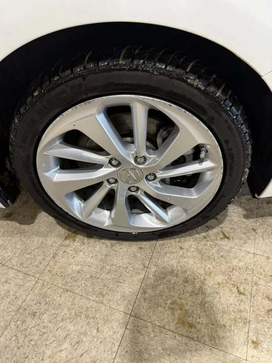2018 Acura ILX - Image 5 of 16