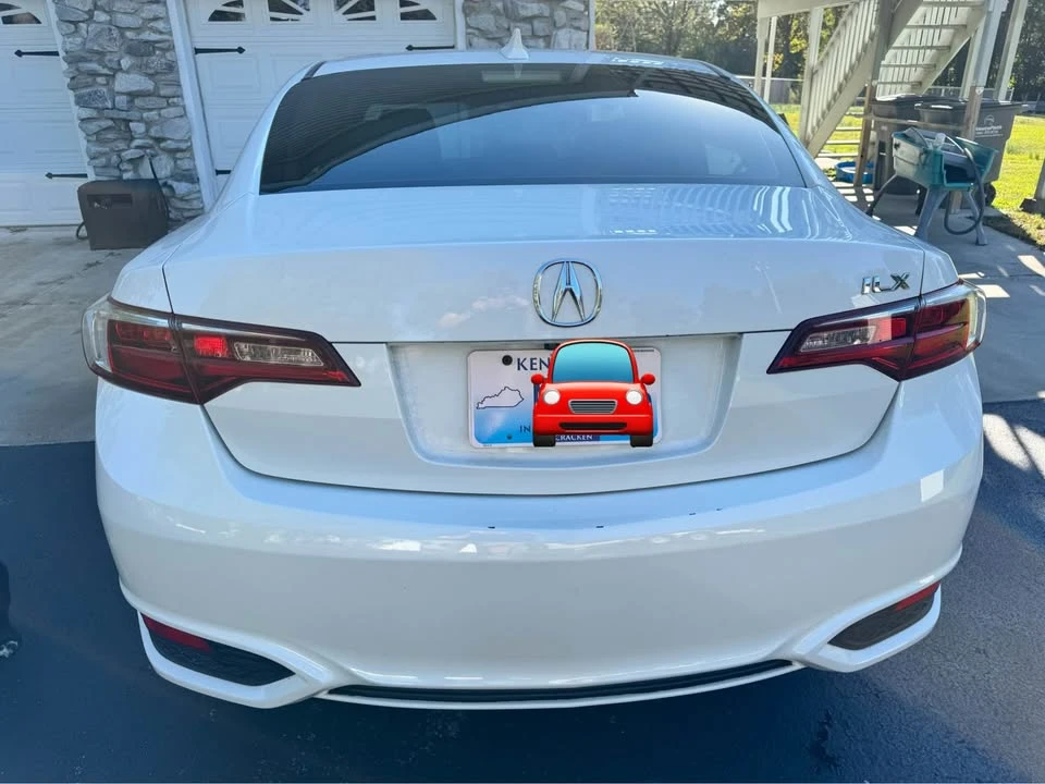 2018 Acura ILX - Image 8 of 10