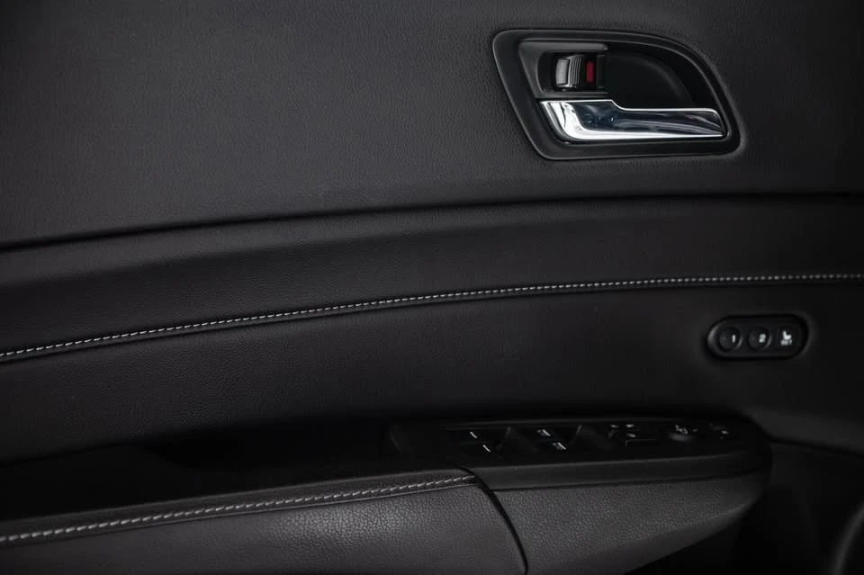 2018 Acura ILX - Image 12 of 20