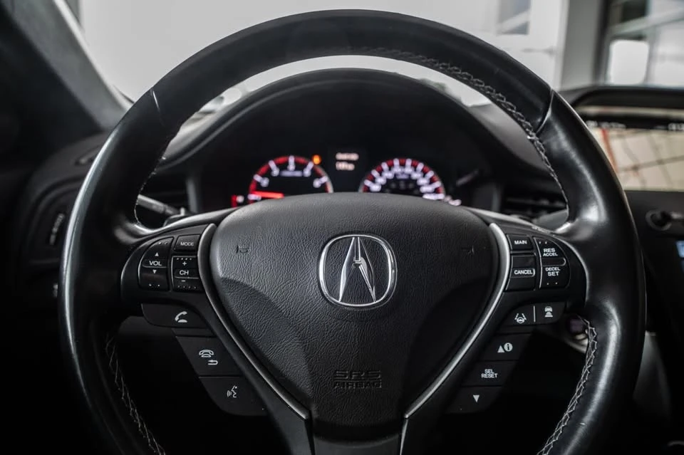 2018 Acura ILX - Image 18 of 20